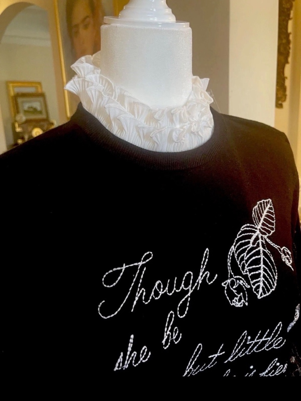 Alice + Olivia Carolann inspiring Embellished Sweater Ruffled Collar Sz S $595 - Picture 5 of 14